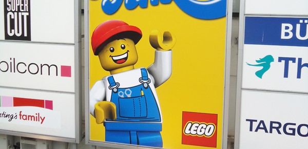 Beschriftungen und Bannermontage für Faix Darmstadt Beschriftungen und Bannermontage für Faix Darmstadt