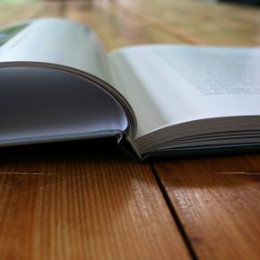 Buchproduktion - Die gedehnte Zeit Buchproduktion - Die gedehnte Zeit