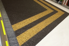 Bodenfolie_Asphalt-Design_Antirutschfolie_Sandlaminat