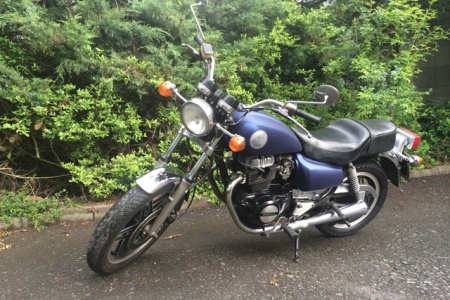 FontFront-Motorrad-Honda-CM-400T-Folierung-01