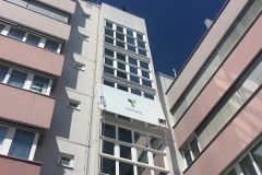 ion2s-Schildmontage-hoehenkletterer_Darmstadt_Dibond-Folienbeschriftung-03