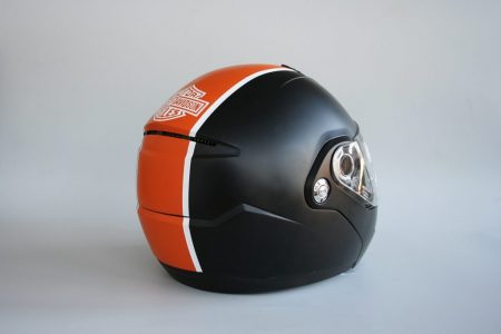FontFront, iRace-Design, Harley-Davidson Helmkaschierung